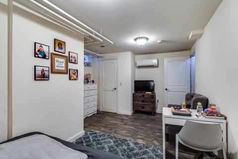 Tiny photo for 401 Wisconsin Avenue, Madison, WI 53703 (MLS # 2013475)