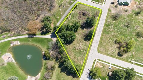 Photo of 2801 Arbor Ridge Way, Janesville, WI 53548 (MLS # 2022375)