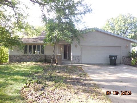 Photo of 5309 Portsmouth Way, Madison, WI 53714 (MLS # 2014087)