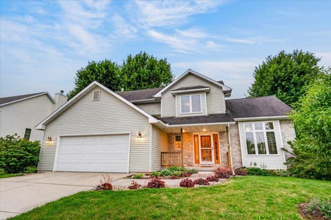 Photo of 1901 Meadow Drive, Stoughton, WI 53589 (MLS # 2030364)