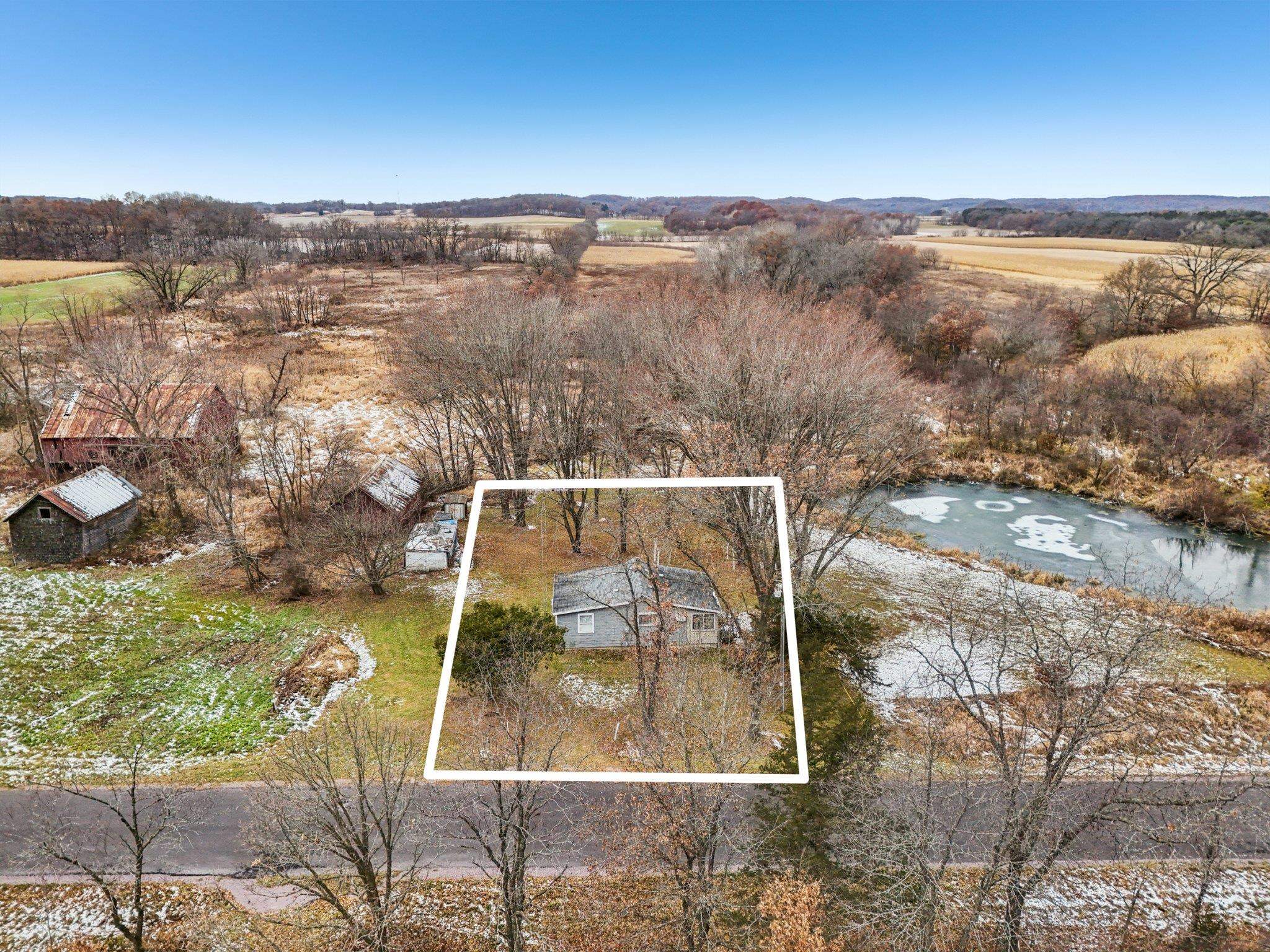 Lyndon Station, Wisconsin 53944, United States, 1 Bedroom Bedrooms, ,1 BathroomBathrooms,Residential,Active,241852