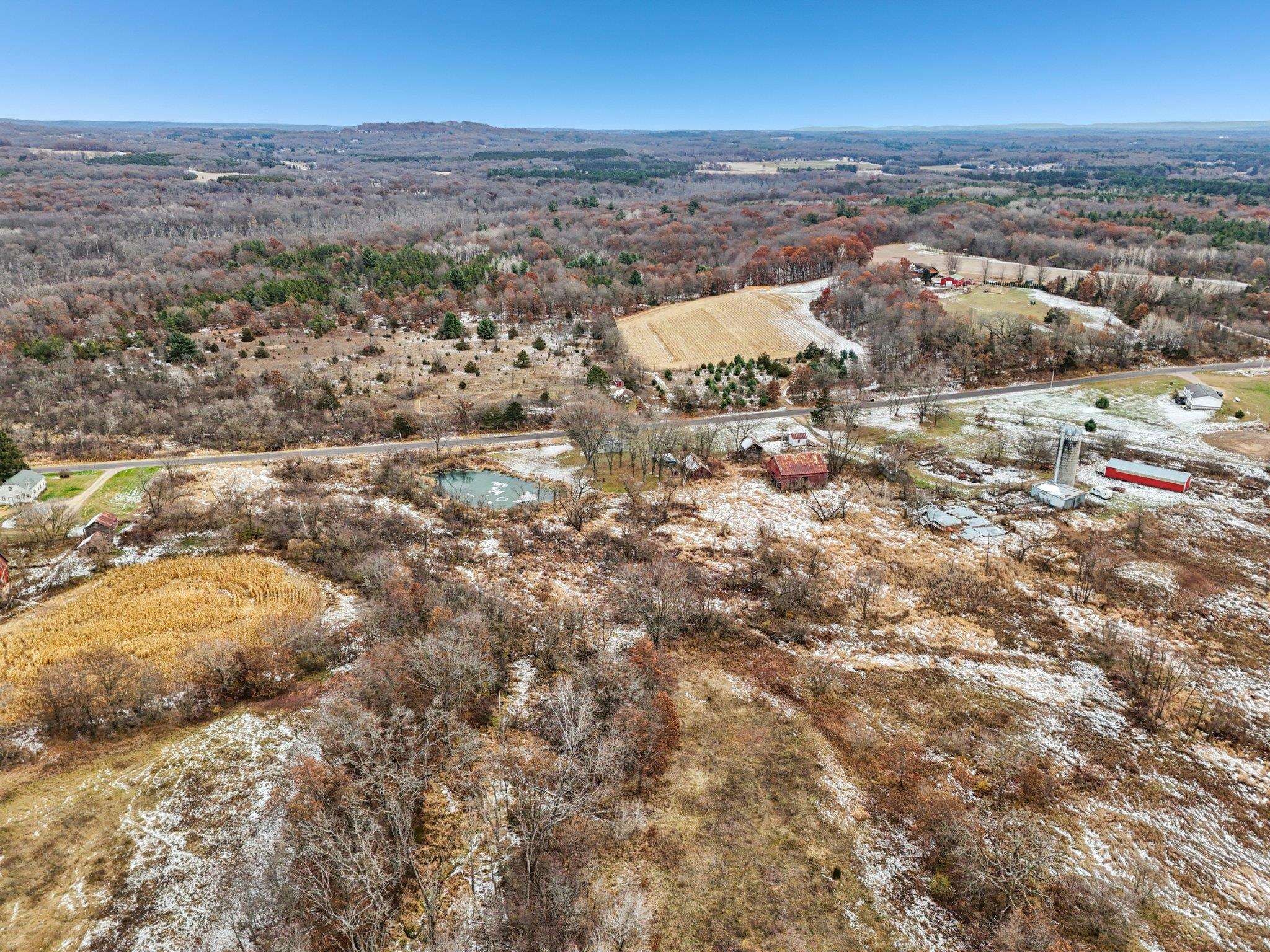 Lyndon Station, Wisconsin 53944, United States, 1 Bedroom Bedrooms, ,1 BathroomBathrooms,Residential,Active,241852