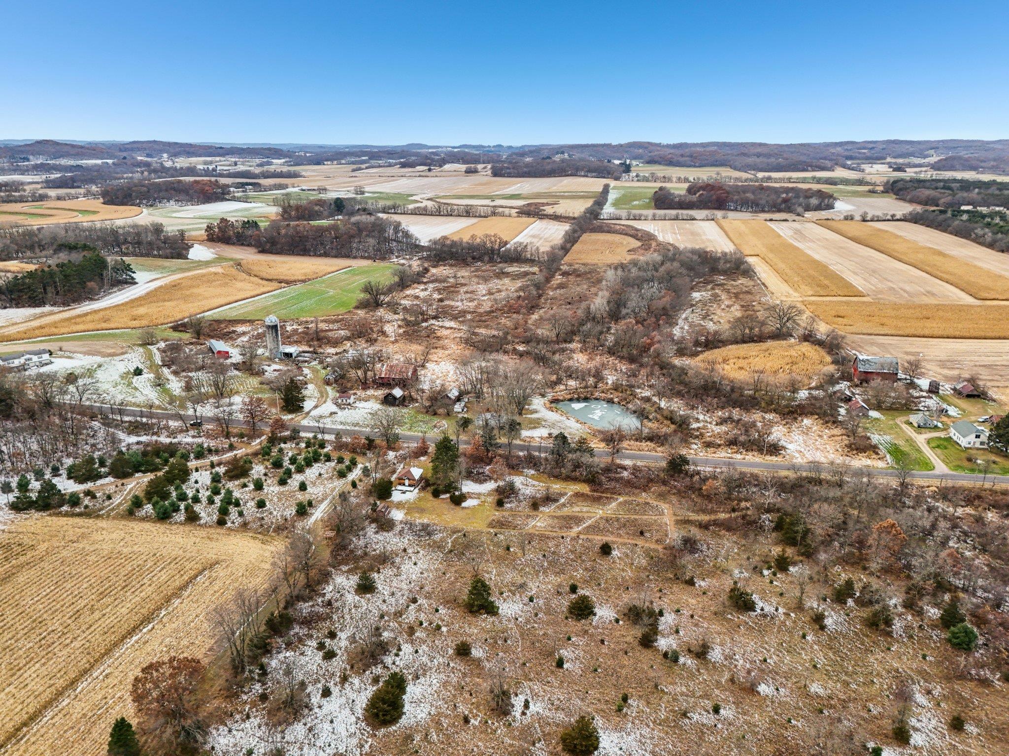 Lyndon Station, Wisconsin 53944, United States, 1 Bedroom Bedrooms, ,1 BathroomBathrooms,Residential,Active,241852