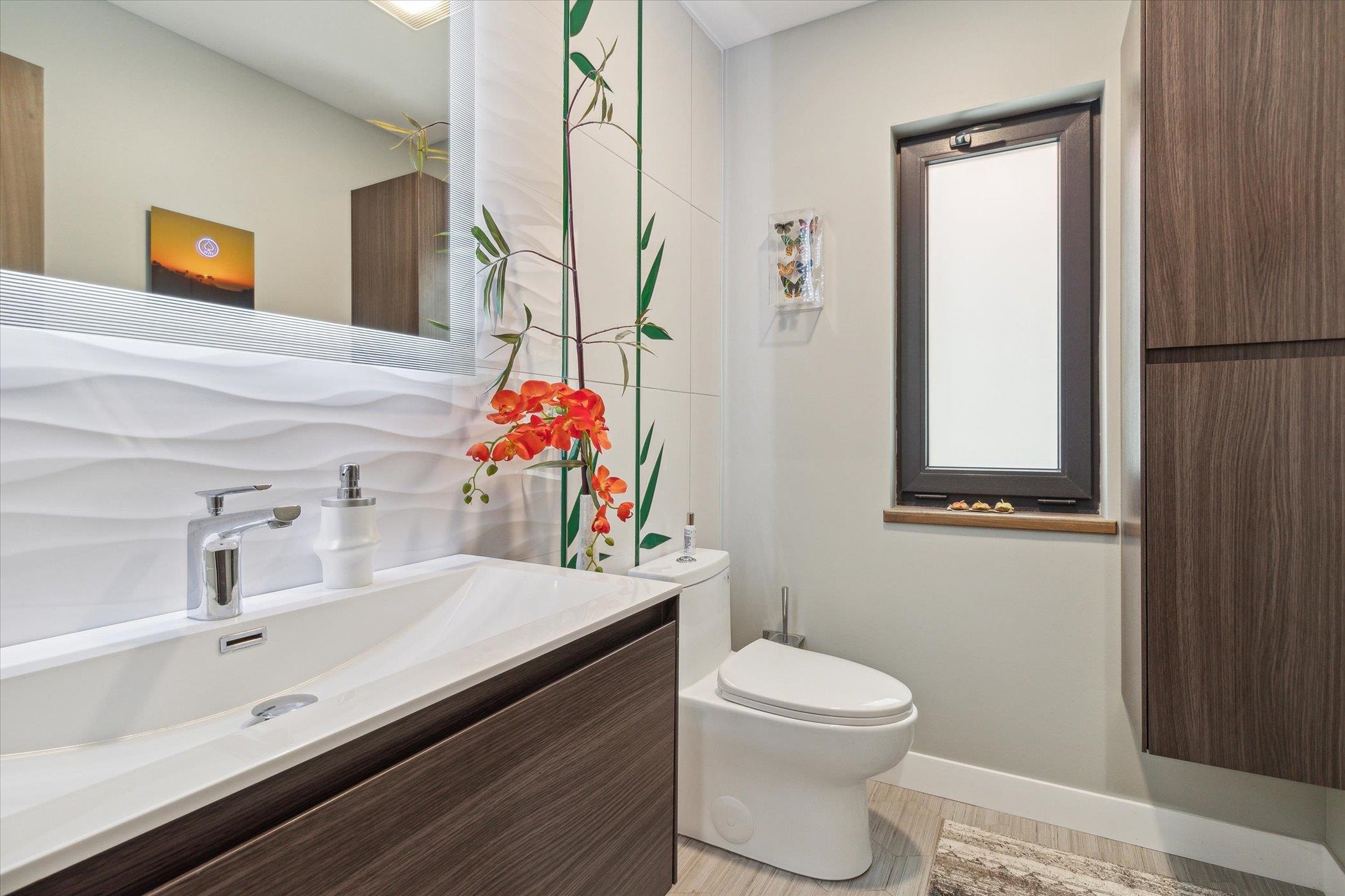 Baraboo, Wisconsin 53913, United States, 3 Bedrooms Bedrooms, ,3 BathroomsBathrooms,Residential,Active,111266