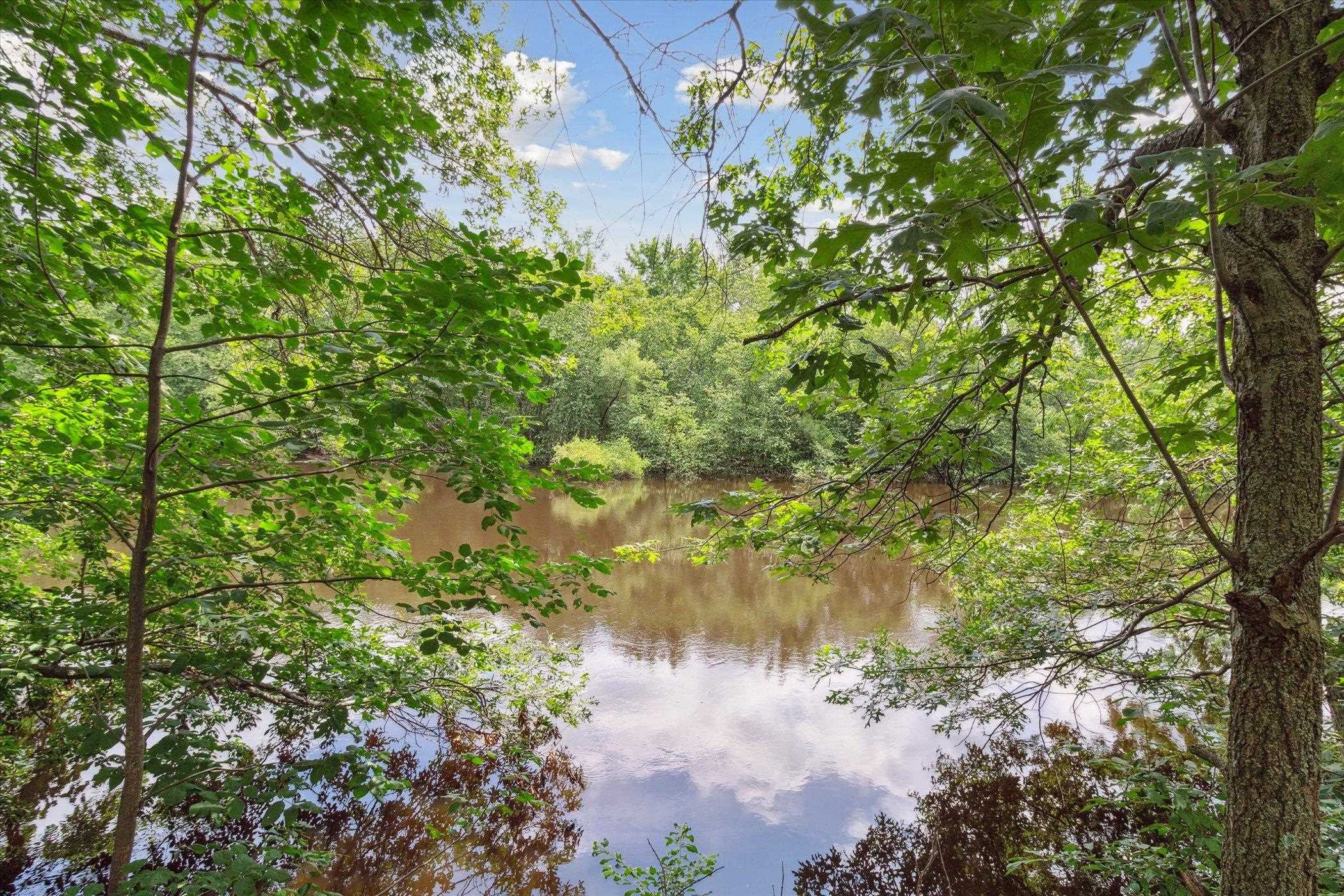 Baraboo, Wisconsin 53913, United States, 3 Bedrooms Bedrooms, ,3 BathroomsBathrooms,Residential,Active,111266