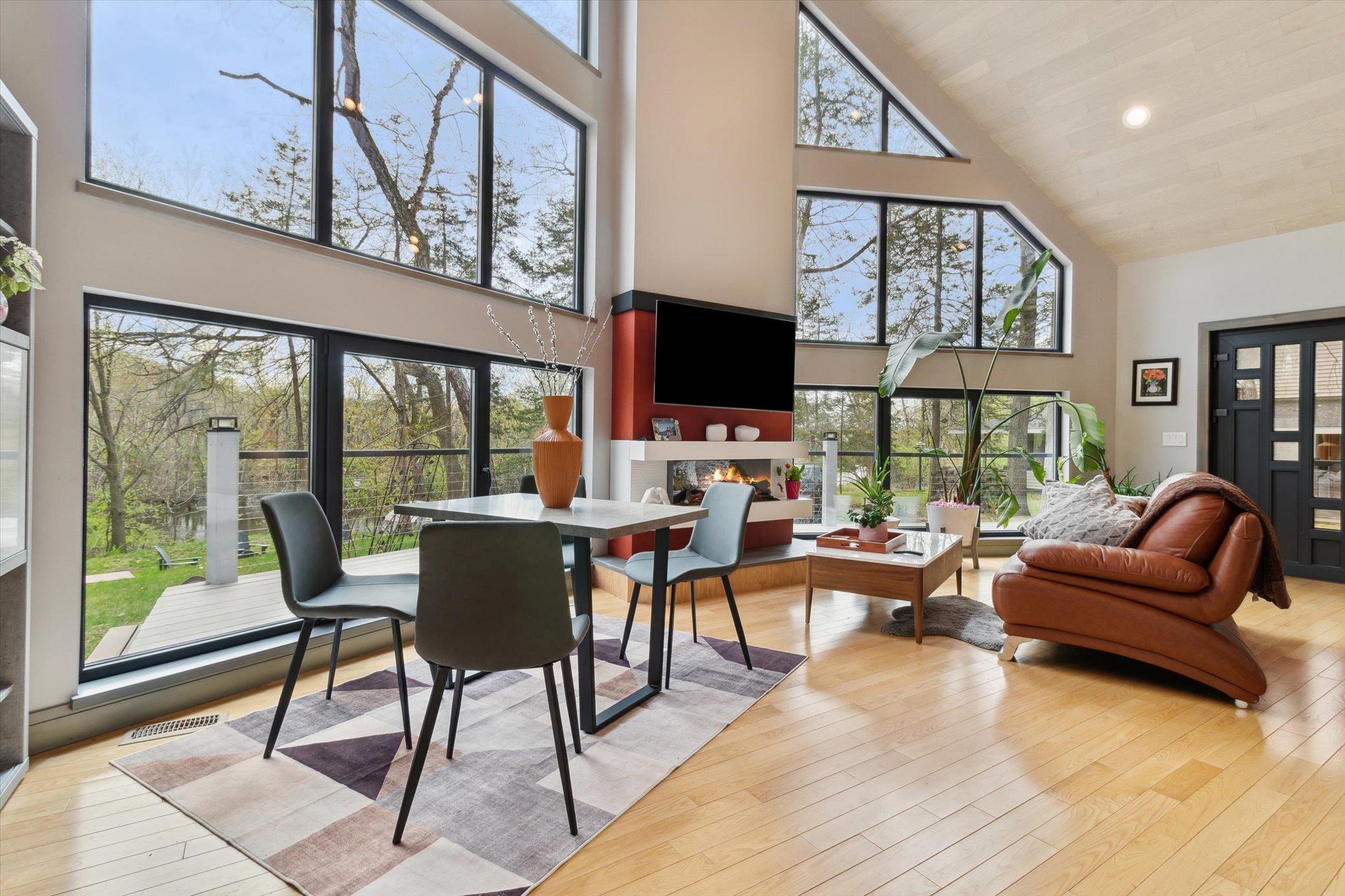 Baraboo, Wisconsin 53913, United States, 3 Bedrooms Bedrooms, ,3 BathroomsBathrooms,Residential,Active,111266