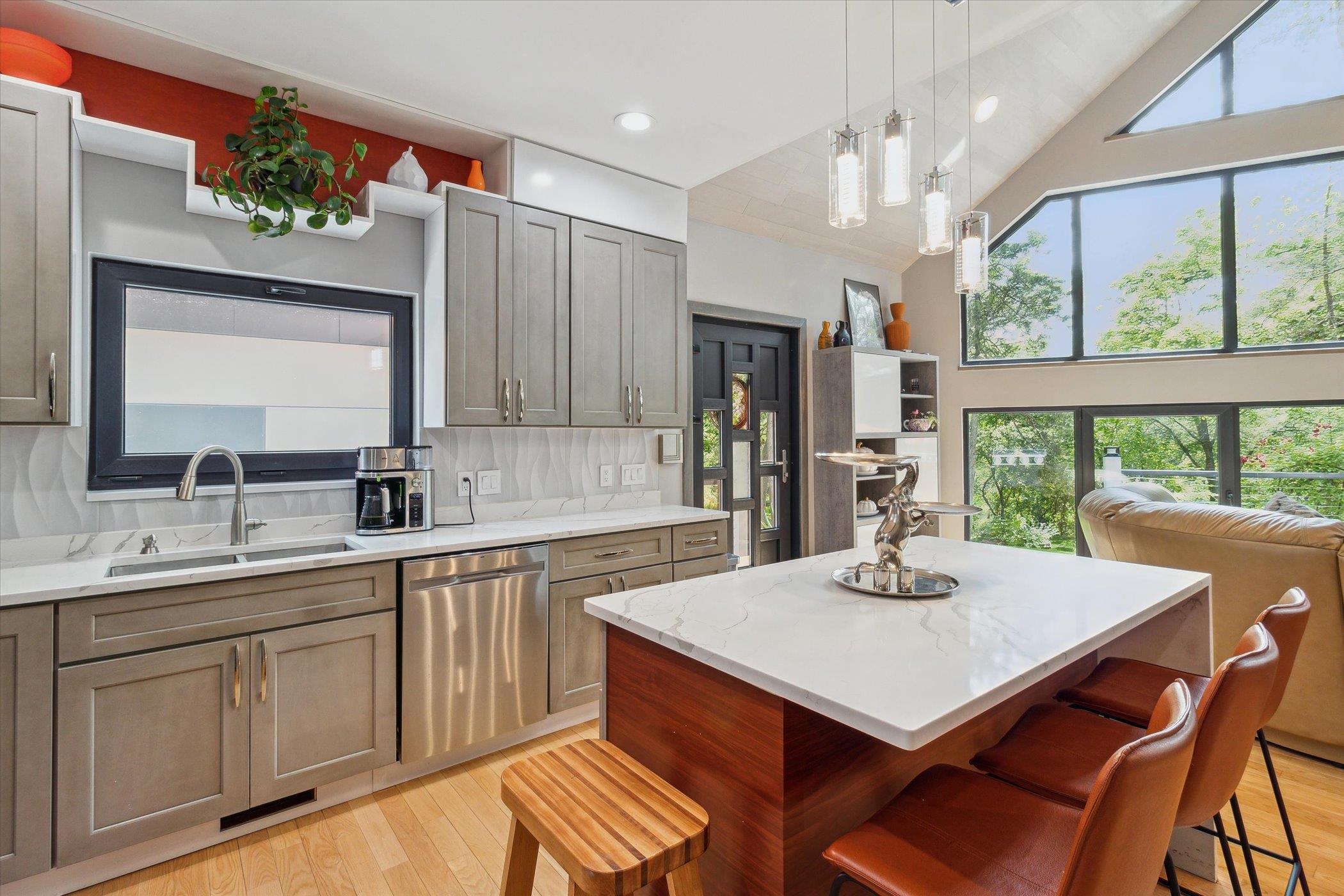 Baraboo, Wisconsin 53913, United States, 3 Bedrooms Bedrooms, ,3 BathroomsBathrooms,Residential,Active,111266