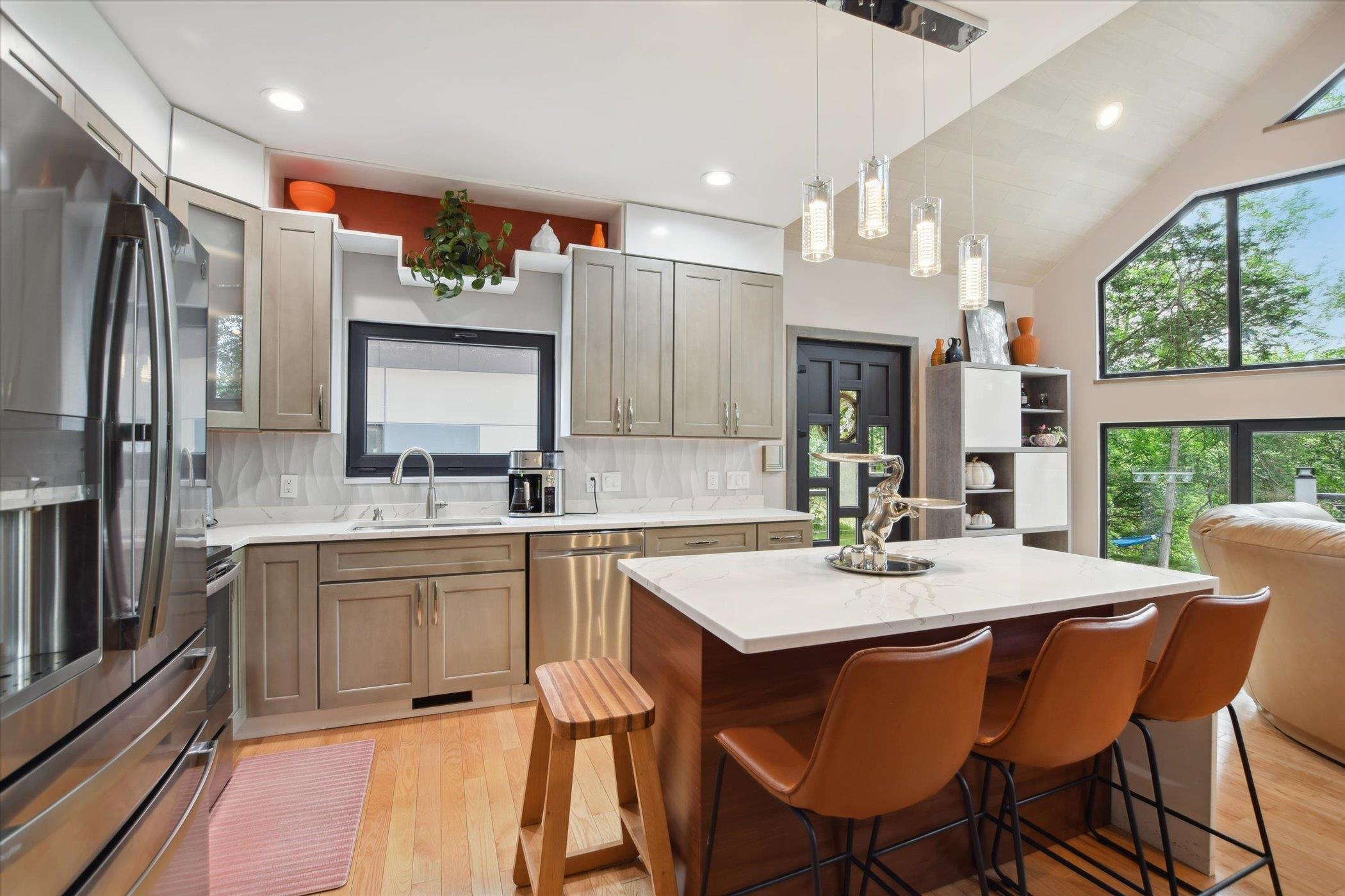 Baraboo, Wisconsin 53913, United States, 3 Bedrooms Bedrooms, ,3 BathroomsBathrooms,Residential,Active,111266