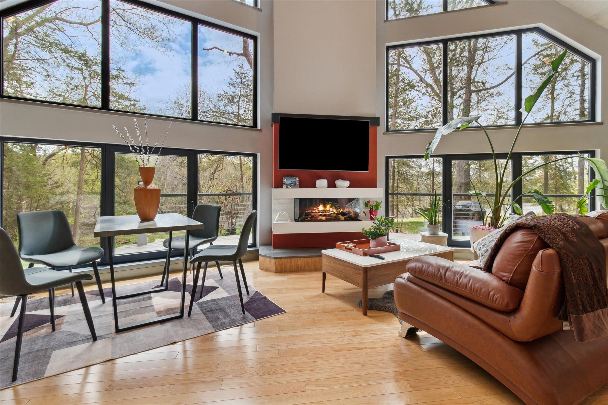 Baraboo, Wisconsin 53913, United States, 3 Bedrooms Bedrooms, ,3 BathroomsBathrooms,Residential,Active,111266