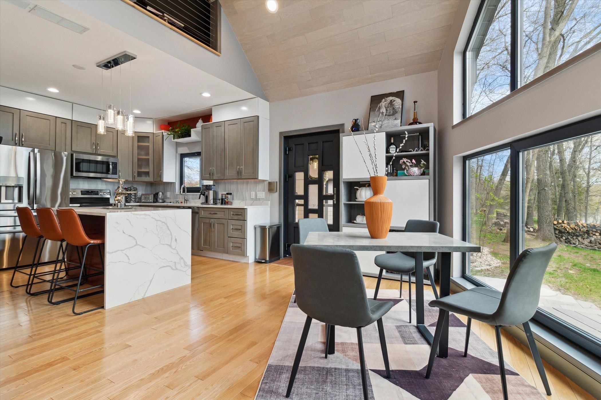 Baraboo, Wisconsin 53913, United States, 3 Bedrooms Bedrooms, ,3 BathroomsBathrooms,Residential,Active,111266