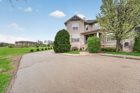 Photo of 326 E Hill Parkway 10 #10, Madison, WI 53718 (MLS # 2021975)