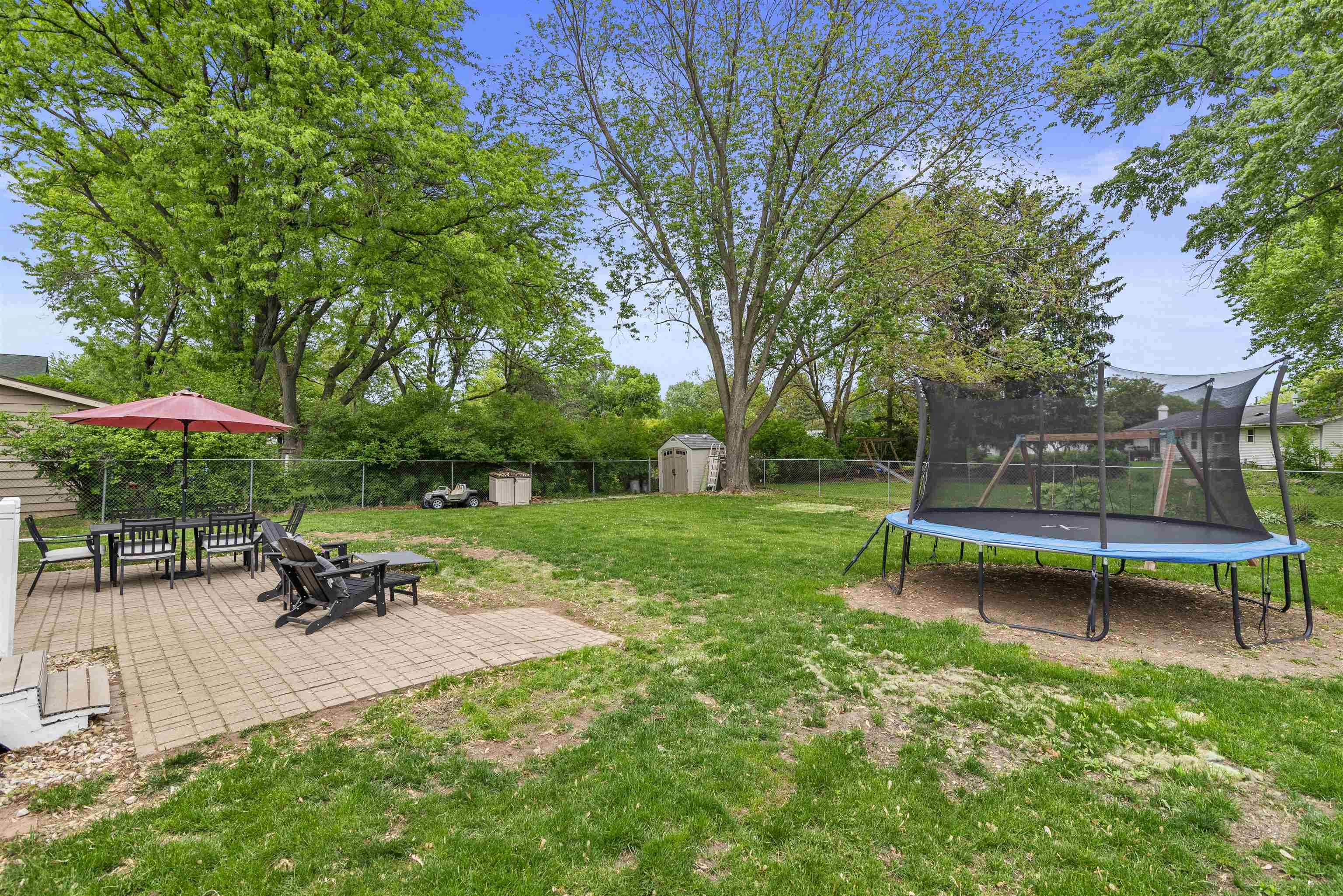 Janesville, Wisconsin 53546, United States, 3 Bedrooms Bedrooms, ,2 BathroomsBathrooms,Residential,Active,184656