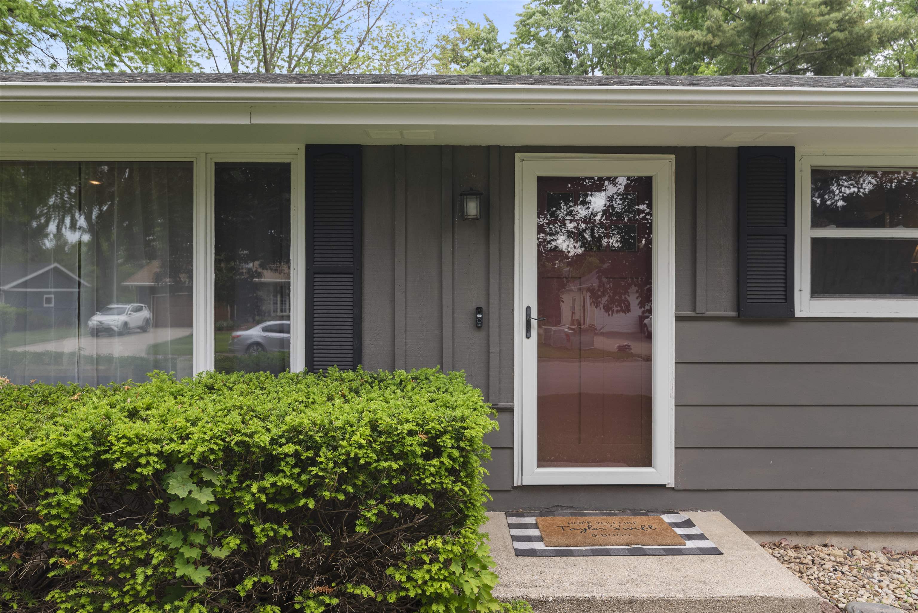 Janesville, Wisconsin 53546, United States, 3 Bedrooms Bedrooms, ,2 BathroomsBathrooms,Residential,Active,184656