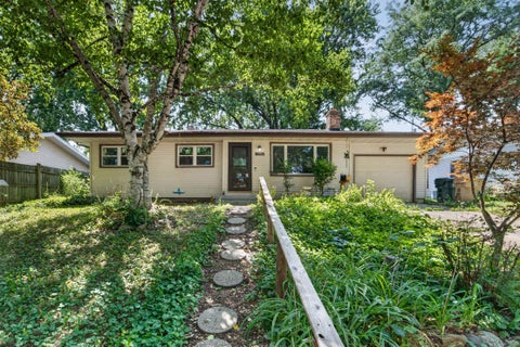 Photo of 1121 Debra Lane, Madison, WI 53704 (MLS # 2029701)