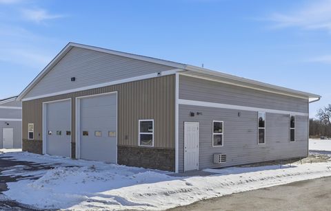 Photo of 6580 Lake Road, Windsor, WI 53598 (MLS # 2016453)