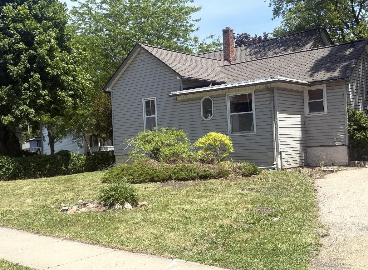 Photo 1 of 9 — 72 E 12th Street, Fond Du Lac, WI 54935