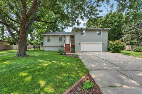 Photo of 745 Stafford Road, Janesville, WI 53546 (MLS # 2034902)