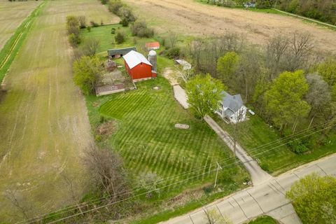 Photo of 6803 W St. Lawrence Avenue, Beloit, WI 53511 (MLS # 2022297)