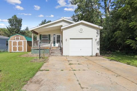 Photo of 52 Lapidary Lane, Janesville, WI 53548 (MLS # 2008212)