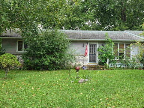 Photo of 116 W Ridge Circle, Cambridge, WI 53523 (MLS # 2034235)