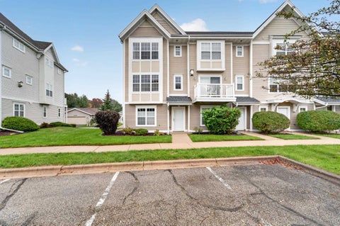 Photo of 3801 Design Pass, Madison, WI 53719 (MLS # 2034138)