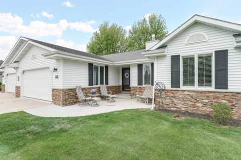 Photo of 4423 Tydl Drive, Janesville, WI 53546 (MLS # 2022743)