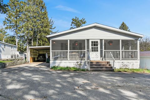 W9194 Ripley Road, Cambridge, WI 53523 - #: 1998215