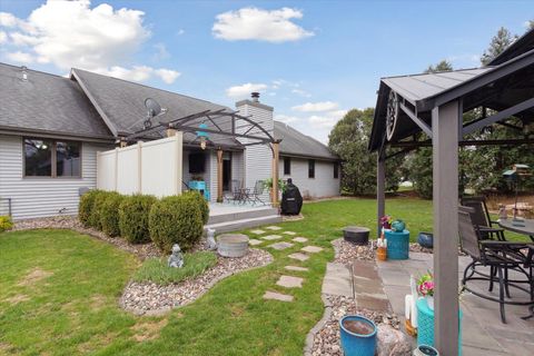 Tiny photo for 1903 St George Lane, Janesville, WI 53545 (MLS # 2012478)