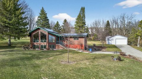 Photo of 7116 Twin Sunset Road, Middleton, WI 53562 (MLS # 2018584)