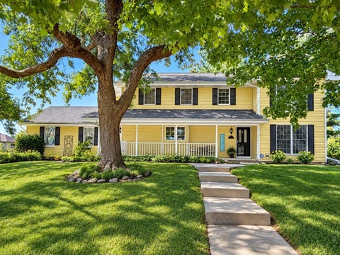 Photo of 605 Cambridge Drive, Janesville, WI 53548 (MLS # 2032499)