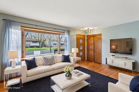 Tiny photo for 5520 Leanne Lane, McFarland, WI 53558 (MLS # 2012652)