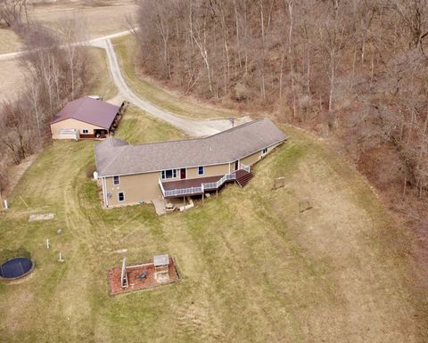 Photo of 9859 Spring Road, Mount Hope, WI 53816 (MLS # 2018665)