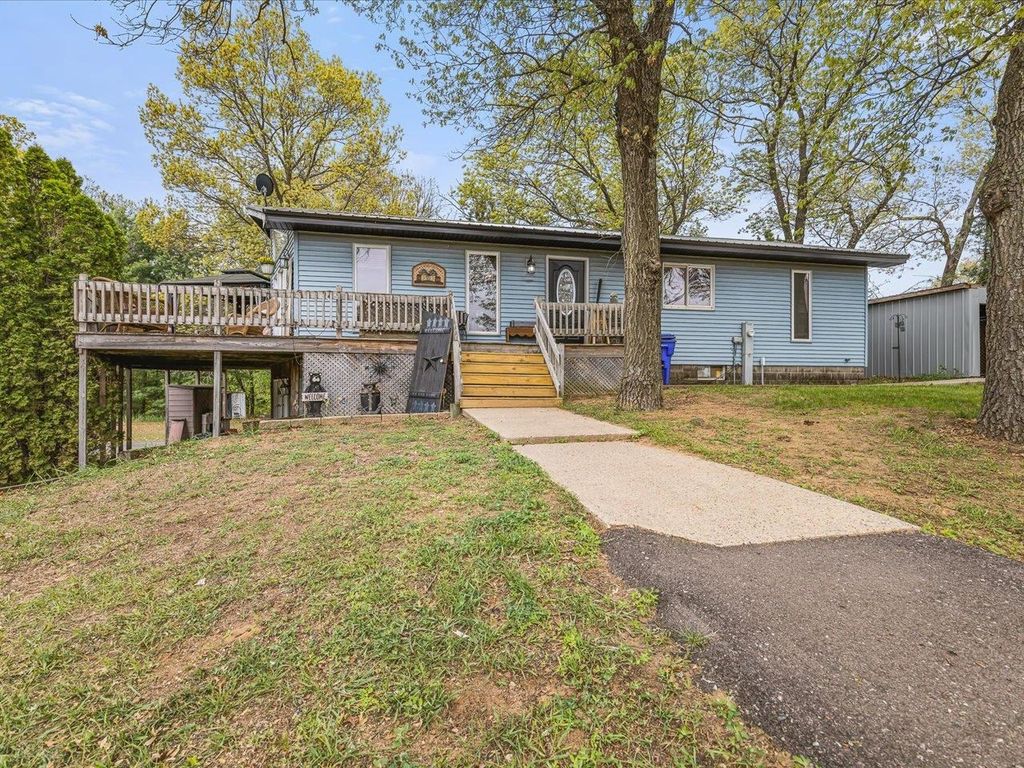 Photo for 1669 10th Avenue, Friendship, WI 53934 (MLS # 2001443)