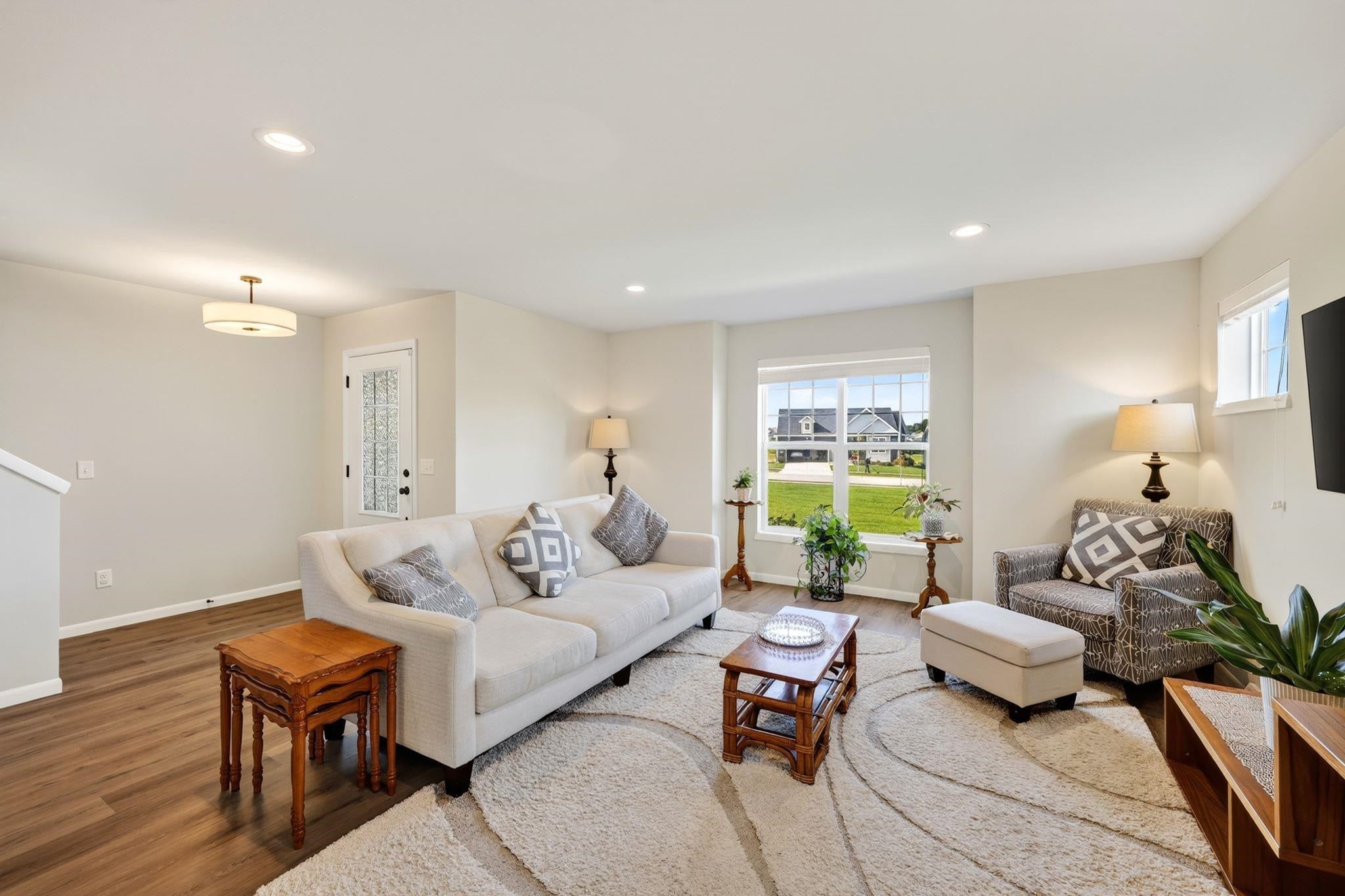 5742 Tranquility Trail