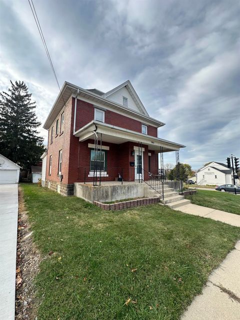 Photo of 903 13th Avenue, Monroe, WI 53566 (MLS # 2013625)