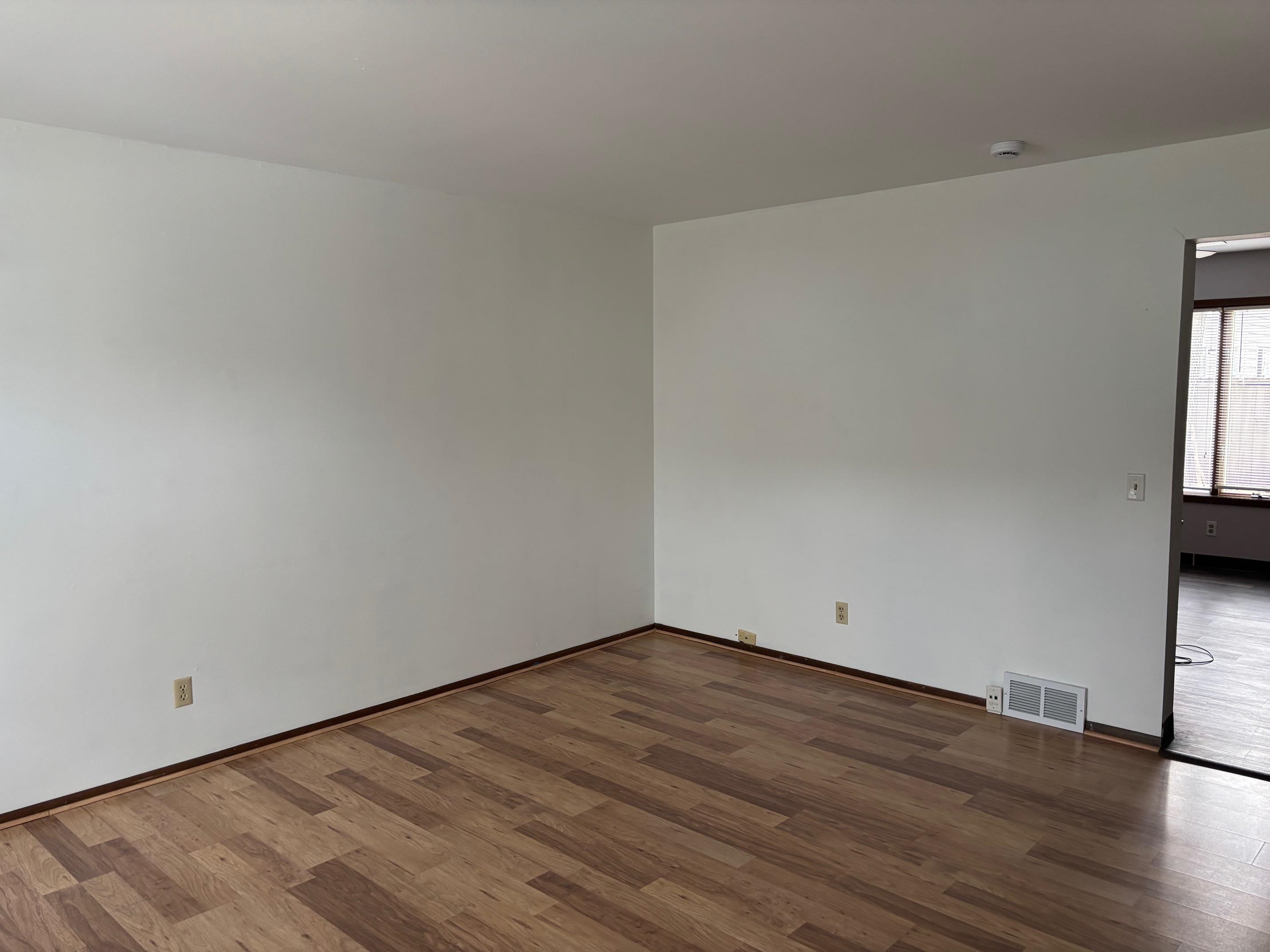 44 N Lakewood Gardens Lane