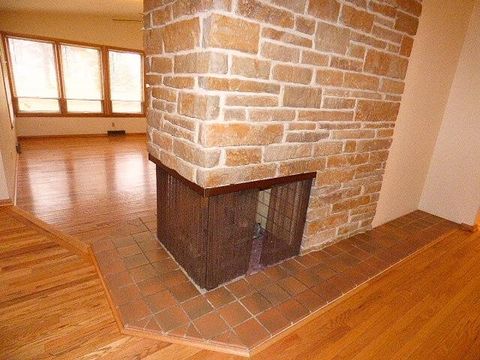 Tiny photo for 814 E Club Lane, Beloit, WI 53511 (MLS # 2012996)