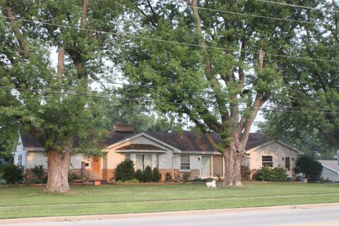 Photo of 300 Lord Street, Edgerton, WI 53534 (MLS # 2005929)