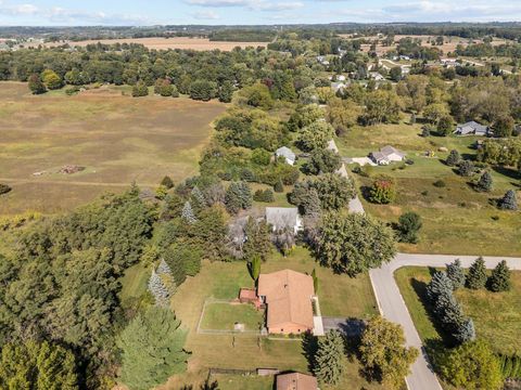 Tiny photo for N5701 Lakeview Drive, Green Lake, WI 54941 (MLS # 2009785)
