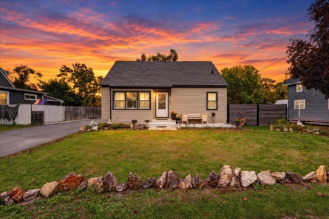 Photo of 1606 Manchester Street, Beloit, WI 53511 (MLS # 2033576)