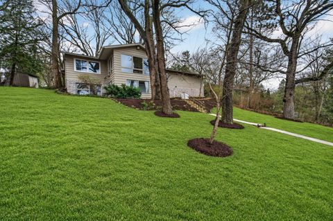 Photo of 5109 Lake Mendota Drive, Madison, WI 53705 (MLS # 2021094)