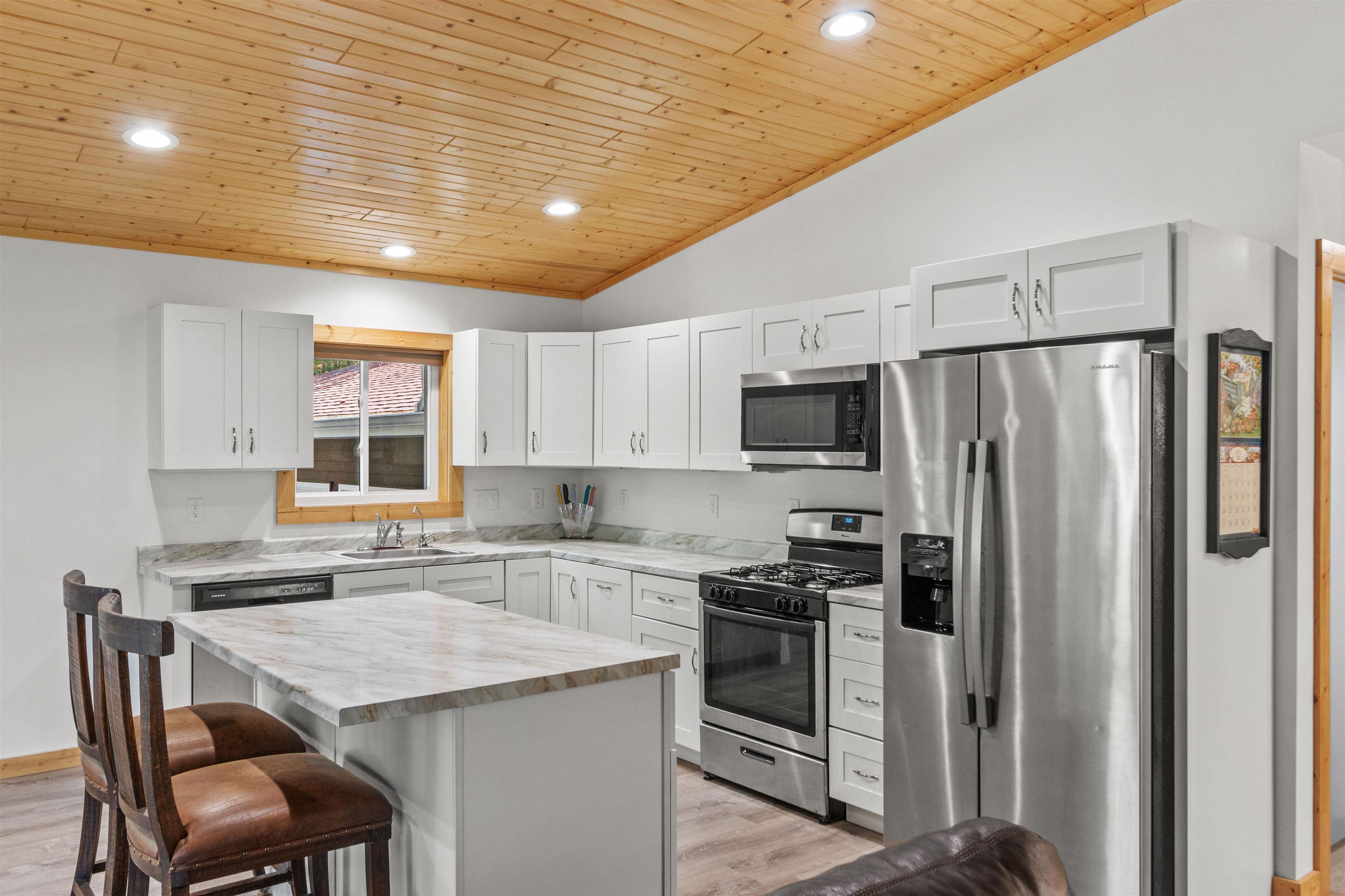 384 Lancer Court