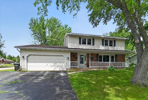 Photo of 1520 Roby Road, Stoughton, WI 53589 (MLS # 2026154)