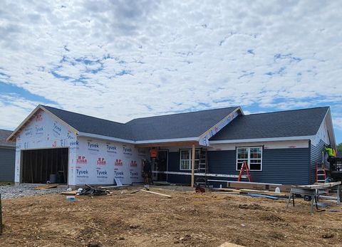 Photo of 125 Pine Tree Lane, Darien, WI 53114 (MLS # 2024335)