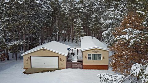 Photo of W5992 Tomahawk Trail, Necedah, WI 54646 (MLS # 2017322)