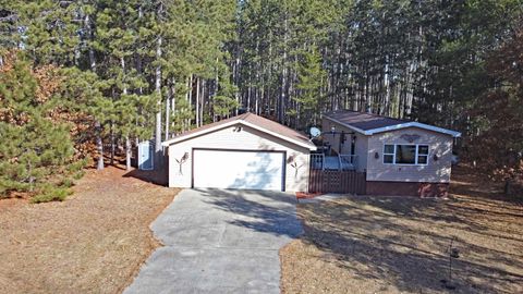 Photo of W5992 Tomahawk Trail, Necedah, WI 54646 (MLS # 2017322)