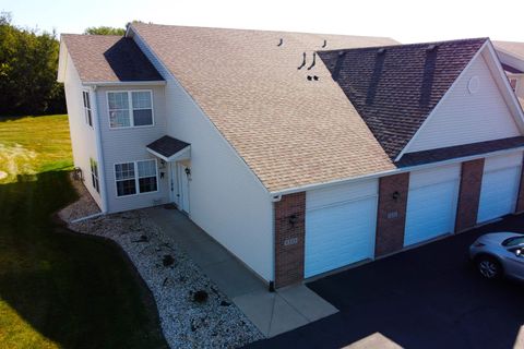 Photo of 6334 Oak Crest Lane, Loves Park, IL 61111 (MLS # 2014938)