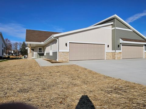 Photo of 3717 Newcastle Drive 34 #34, Janesville, WI 53546 (MLS # 2009298)
