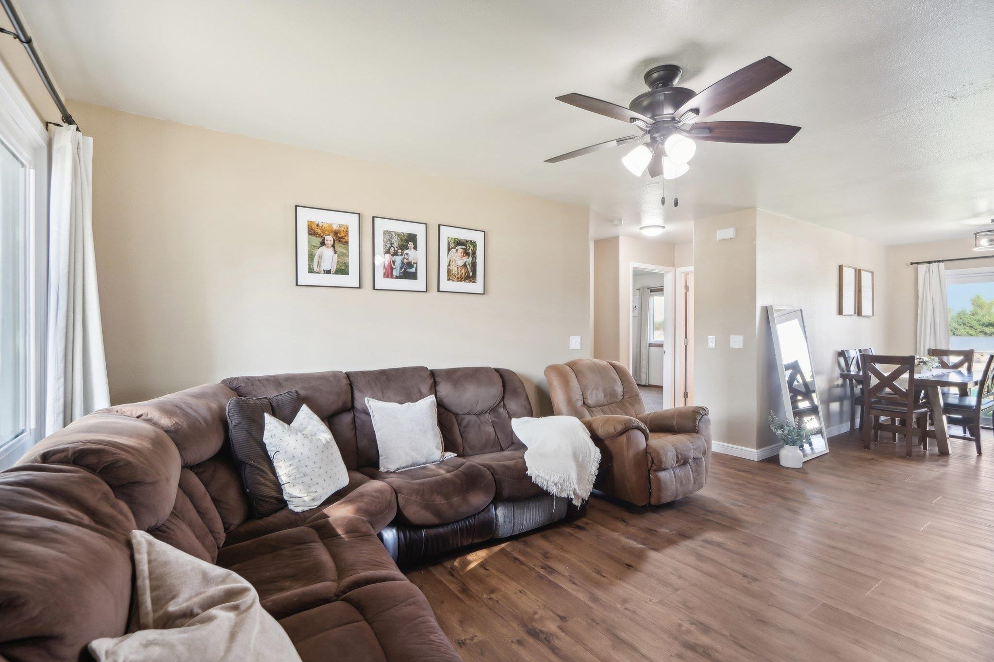 Reedsburg, Wisconsin 53959, United States, 4 Bedrooms Bedrooms, ,2 BathroomsBathrooms,Residential,Active,79884