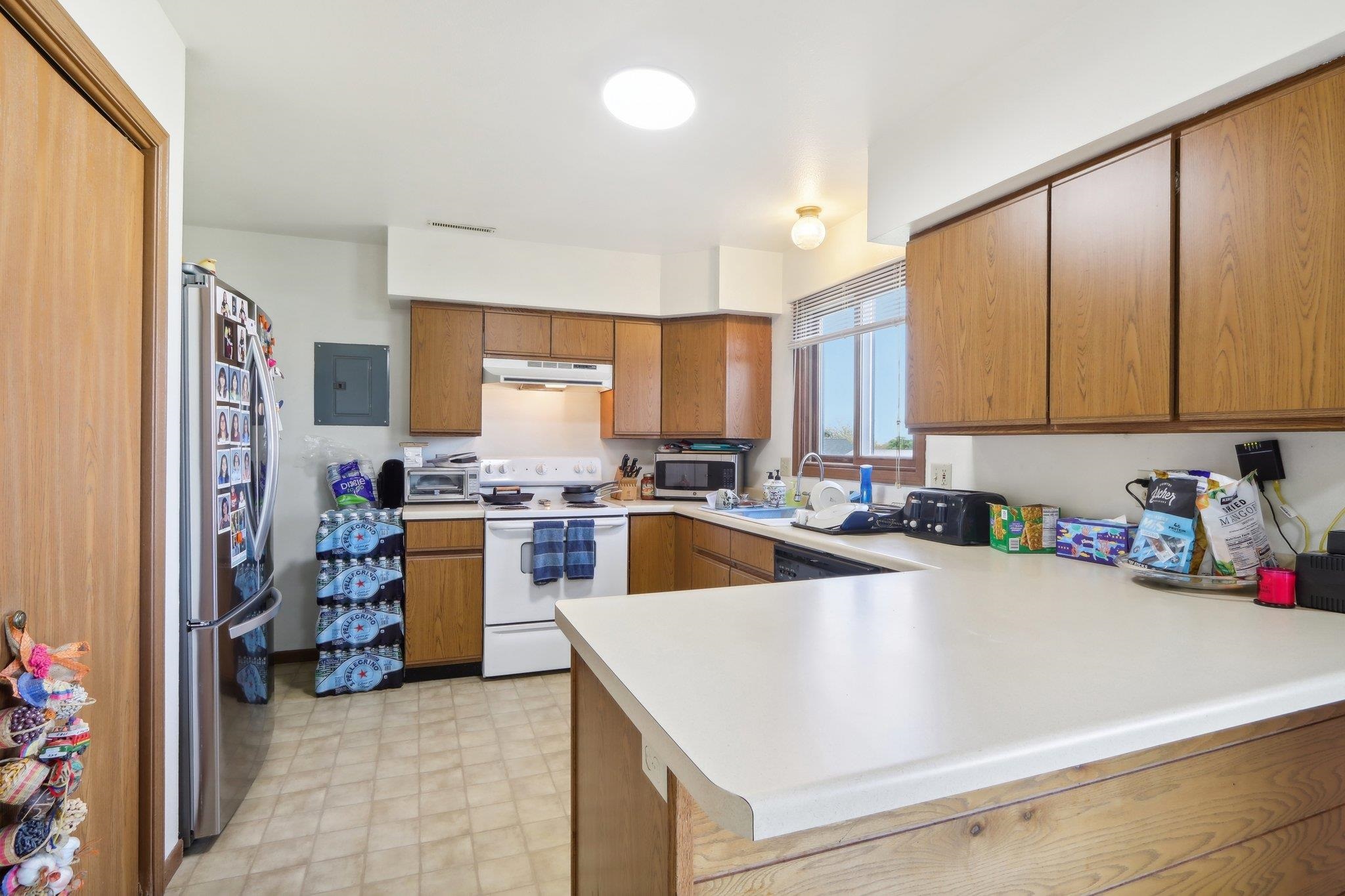 Reedsburg, Wisconsin 53959, United States, 4 Bedrooms Bedrooms, ,2 BathroomsBathrooms,Residential,Active,79884